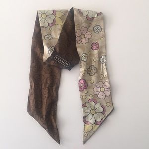 Coach silk hand bag scarf 🤩